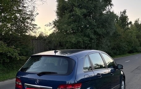 Mercedes-Benz B-Класс, 2011 год, 800 000 рублей, 4 фотография