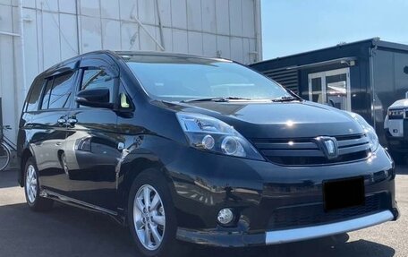 Toyota ISis I, 2017 год, 970 000 рублей, 1 фотография