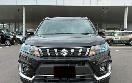 Suzuki Escudo IV, 2022 год, 1 580 000 рублей, 2 фотография