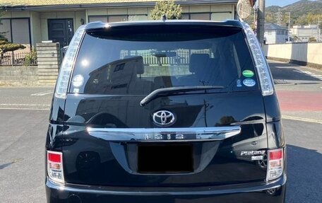 Toyota ISis I, 2017 год, 970 000 рублей, 4 фотография