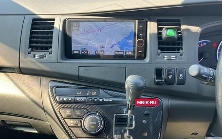 Toyota ISis I, 2017 год, 970 000 рублей, 13 фотография