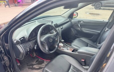 Mercedes-Benz C-Класс, 2006 год, 585 000 рублей, 6 фотография