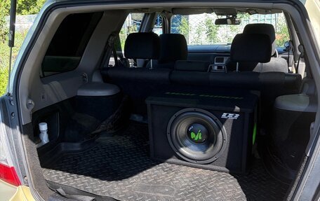 Subaru Forester, 2002 год, 1 000 000 рублей, 13 фотография