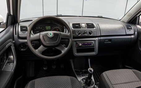 Skoda Fabia II, 2011 год, 740 000 рублей, 6 фотография