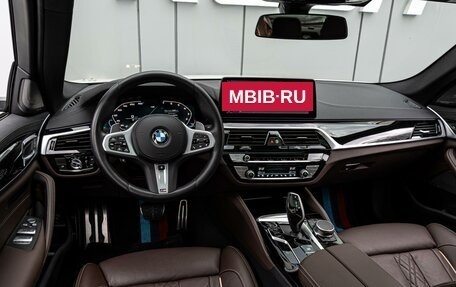 BMW 5 серия, 2022 год, 5 980 000 рублей, 7 фотография