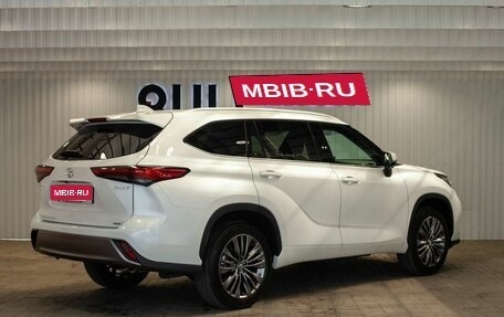 Toyota Highlander, 2026 год, 5 490 000 рублей, 10 фотография