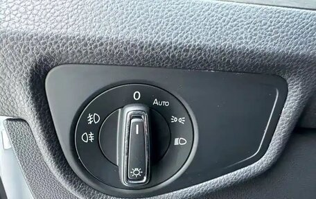 Volkswagen Touran III, 2022 год, 1 560 005 рублей, 16 фотография