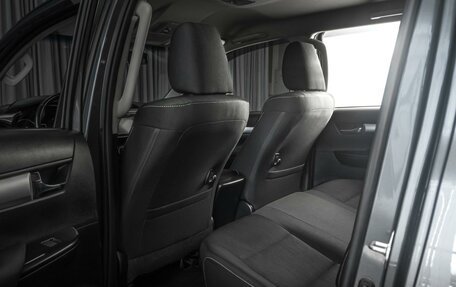 Toyota Hilux VIII, 2020 год, 3 999 000 рублей, 11 фотография