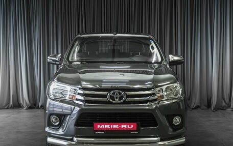 Toyota Hilux VIII, 2020 год, 3 999 000 рублей, 3 фотография