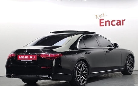 Mercedes-Benz S-Класс, 2023 год, 14 000 000 рублей, 3 фотография
