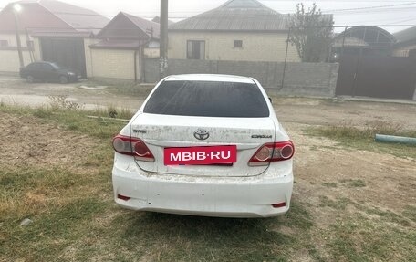 Toyota Corolla, 2012 год, 850 000 рублей, 4 фотография