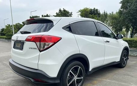 Honda Vezel, 2022 год, 1 280 000 рублей, 4 фотография