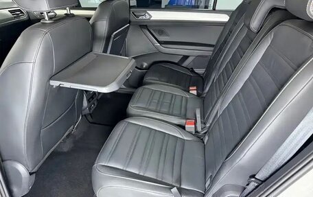 Volkswagen Touran III, 2022 год, 1 610 005 рублей, 14 фотография