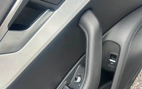 Audi A4, 2022 год, 1 920 000 рублей, 14 фотография