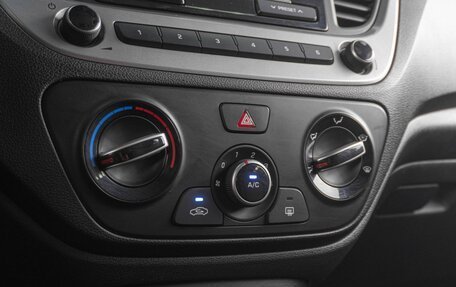Hyundai Solaris II рестайлинг, 2017 год, 1 219 000 рублей, 16 фотография