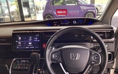 Honda Stepwgn IV, 2017 год, 1 455 000 рублей, 14 фотография