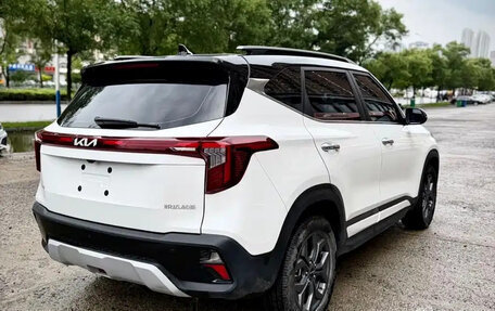 KIA Seltos I, 2023 год, 1 800 111 рублей, 6 фотография