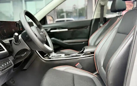 KIA Seltos I, 2023 год, 1 800 111 рублей, 10 фотография