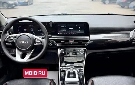 KIA Seltos I, 2023 год, 1 800 111 рублей, 16 фотография