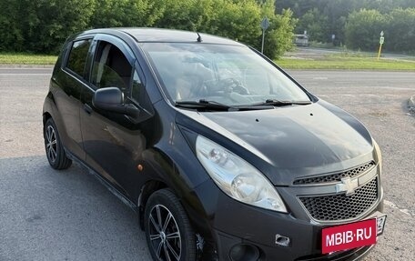 Chevrolet Spark III, 2011 год, 400 000 рублей, 3 фотография