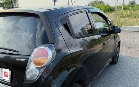 Chevrolet Spark III, 2011 год, 400 000 рублей, 4 фотография
