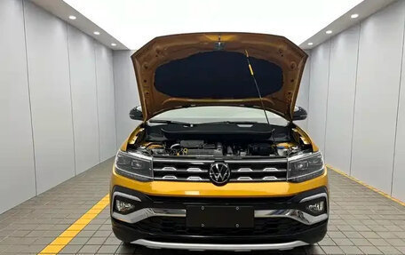 Volkswagen T-Cross I, 2023 год, 1 770 000 рублей, 16 фотография