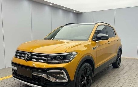 Volkswagen T-Cross I, 2023 год, 1 770 000 рублей, 19 фотография