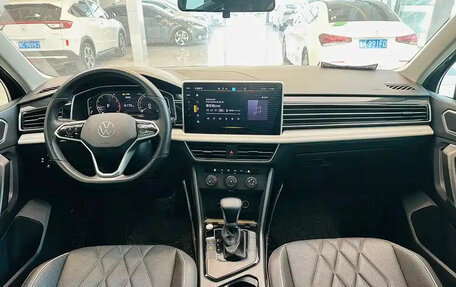 Volkswagen Tiguan II, 2023 год, 2 600 111 рублей, 11 фотография