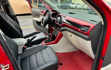 Volkswagen T-Cross I, 2021 год, 1 480 000 рублей, 14 фотография