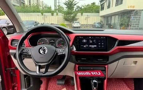 Volkswagen T-Cross I, 2021 год, 1 480 000 рублей, 15 фотография
