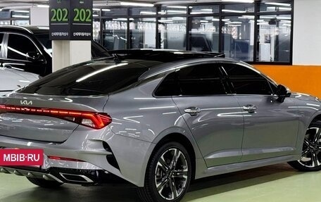 KIA K5, 2023 год, 1 830 888 рублей, 3 фотография