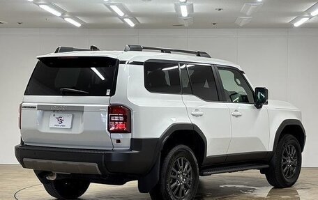 Toyota Land Cruiser Prado, 2024 год, 7 550 000 рублей, 9 фотография