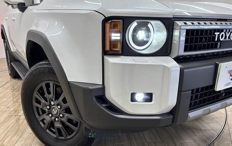 Toyota Land Cruiser Prado, 2024 год, 7 550 000 рублей, 6 фотография