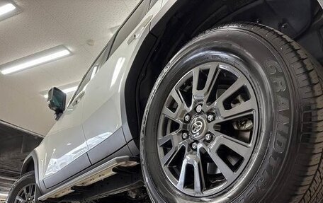 Toyota Land Cruiser Prado, 2024 год, 7 550 000 рублей, 5 фотография