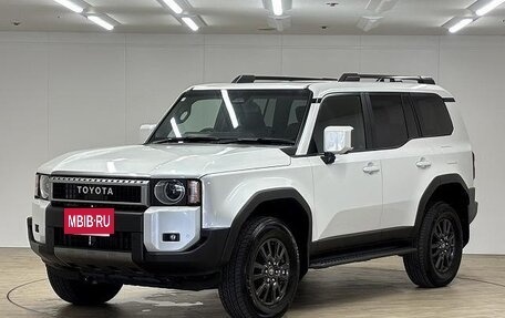 Toyota Land Cruiser Prado, 2024 год, 7 550 000 рублей, 8 фотография