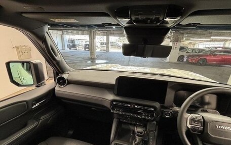 Toyota Land Cruiser Prado, 2024 год, 7 550 000 рублей, 20 фотография
