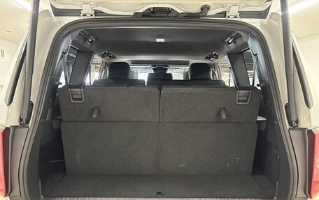 Toyota Land Cruiser Prado, 2024 год, 7 550 000 рублей, 35 фотография