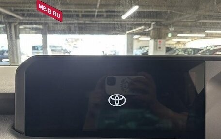 Toyota Land Cruiser Prado, 2024 год, 7 550 000 рублей, 31 фотография