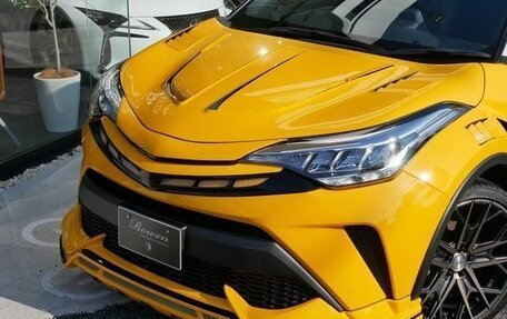 Toyota C-HR I рестайлинг, 2023 год, 1 950 000 рублей, 34 фотография