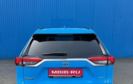 Toyota RAV4, 2020 год, 3 250 000 рублей, 3 фотография