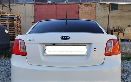 KIA Rio II, 2010 год, 600 000 рублей, 4 фотография