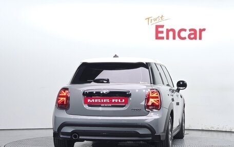 MINI Clubman, 2022 год, 2 126 948 рублей, 4 фотография
