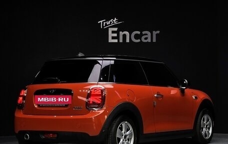 MINI Clubman, 2022 год, 2 345 984 рублей, 2 фотография