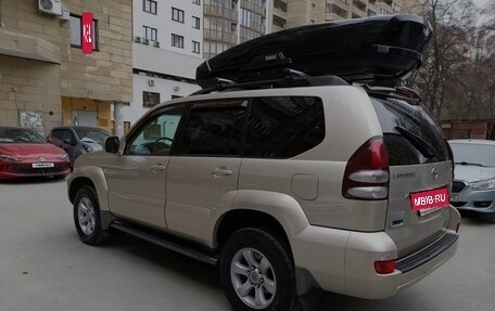 Toyota Land Cruiser Prado 120 рестайлинг, 2008 год, 2 000 000 рублей, 7 фотография