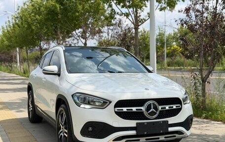 Mercedes-Benz GLA, 2022 год, 2 600 005 рублей, 2 фотография
