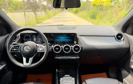 Mercedes-Benz GLA, 2022 год, 2 600 005 рублей, 11 фотография