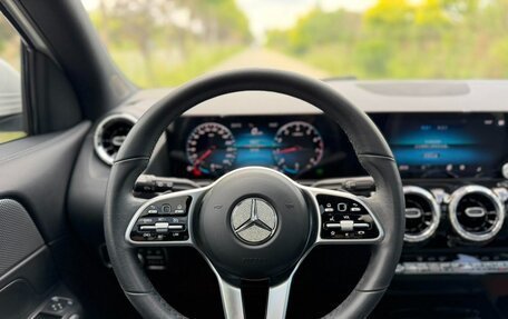 Mercedes-Benz GLA, 2022 год, 2 600 005 рублей, 15 фотография