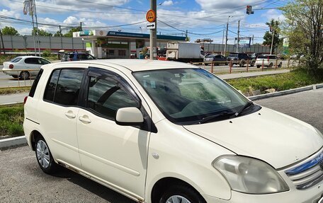 Toyota Raum II, 2006 год, 310 000 рублей, 12 фотография