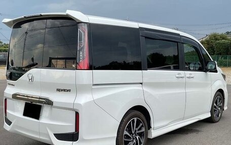 Honda Stepwgn IV, 2021 год, 1 890 000 рублей, 5 фотография
