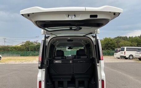 Honda Stepwgn IV, 2021 год, 1 890 000 рублей, 9 фотография